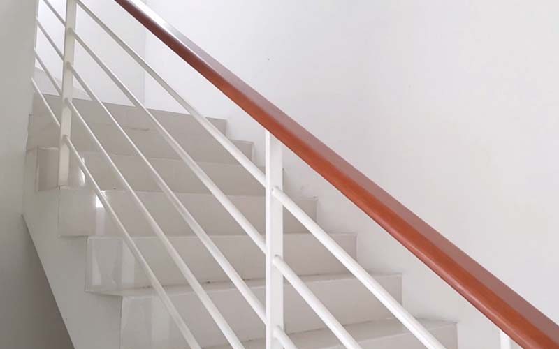 Railing Tangga