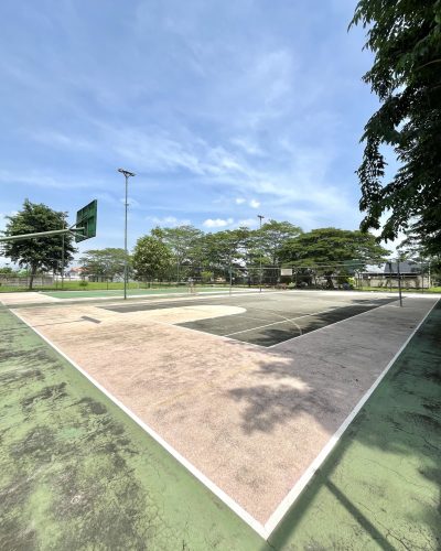 LAPANGAN BASKET & VOLI